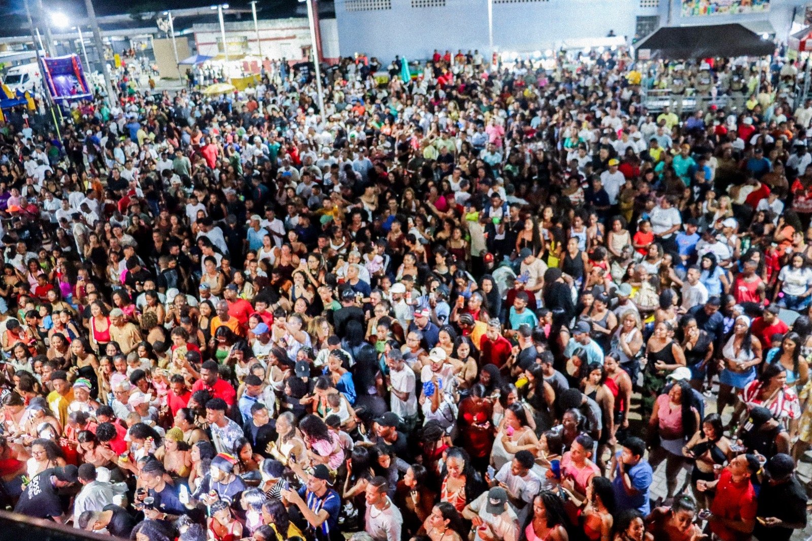 Anna Catarina abre o ciclo de Lavagens 2026, em barra de Pojuca BA.