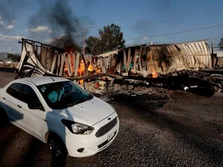 Como a violência tomou conta do México após a morte do poderoso chefe do narco “El Mencho