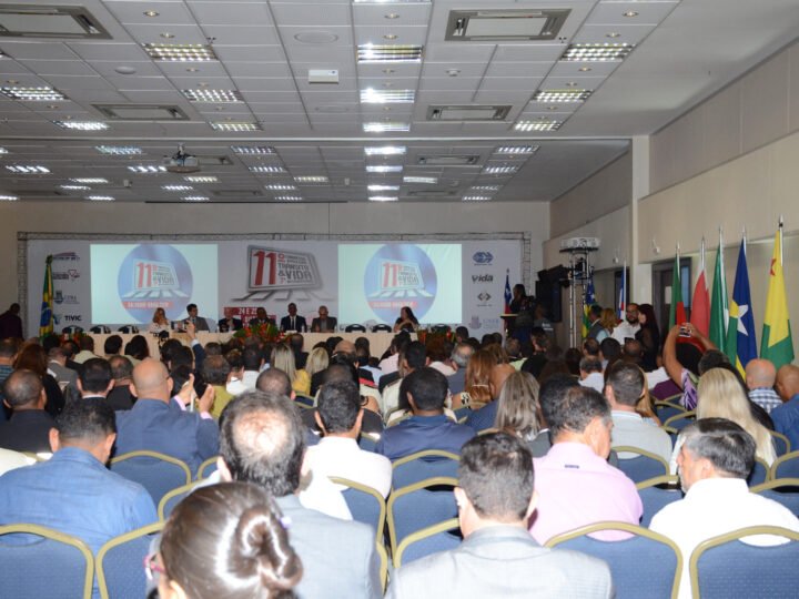 Seminário reúne especialistas de todo o País para discutir segurança viária.