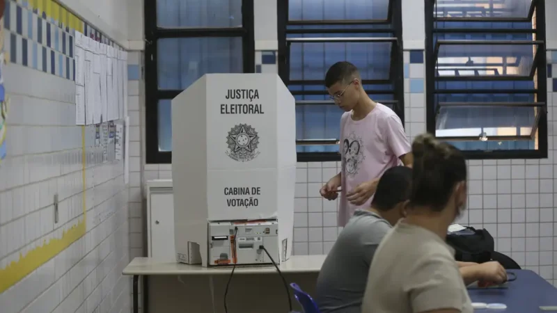 Saiba como a urna eletrônica garante a soberania do voto